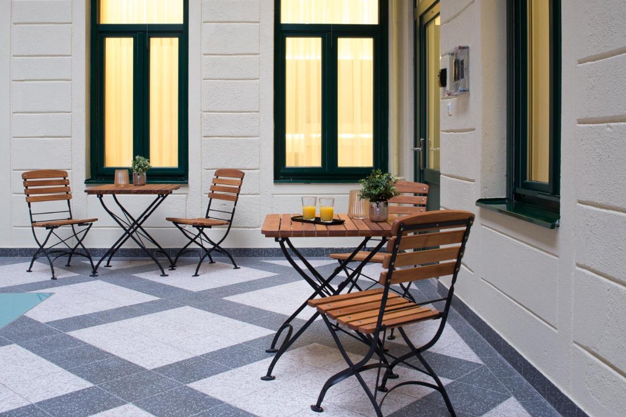 Brill Budapest Apartments Budapeste Exterior foto